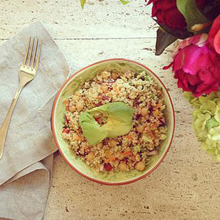 ENSALADA DE QUINOA PARA TODOS LOS DÍAS